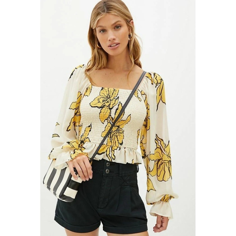 Anthropologie Hutch Floral Puff Boho Top Cream Yellow Smocked Crop Peasant XS